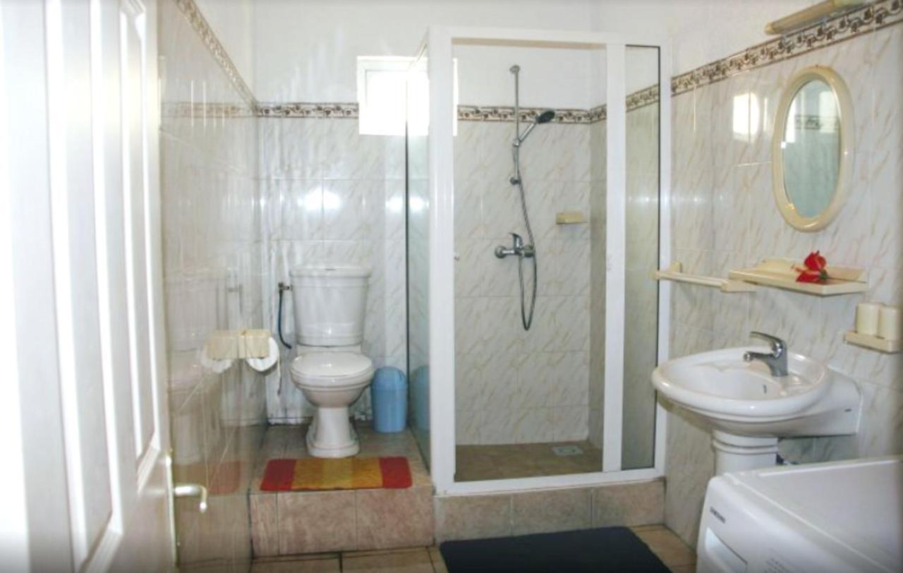 Villa de 2 chambres avec piscine privee jardin clos et wifi a Colonzelle Esterno foto